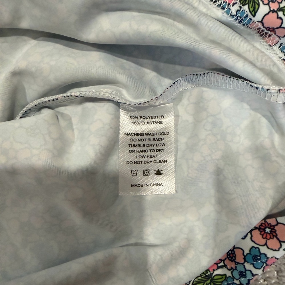 Smith & Quinn Floral Zip-Up Activewear Layer - Picture 5 of 7